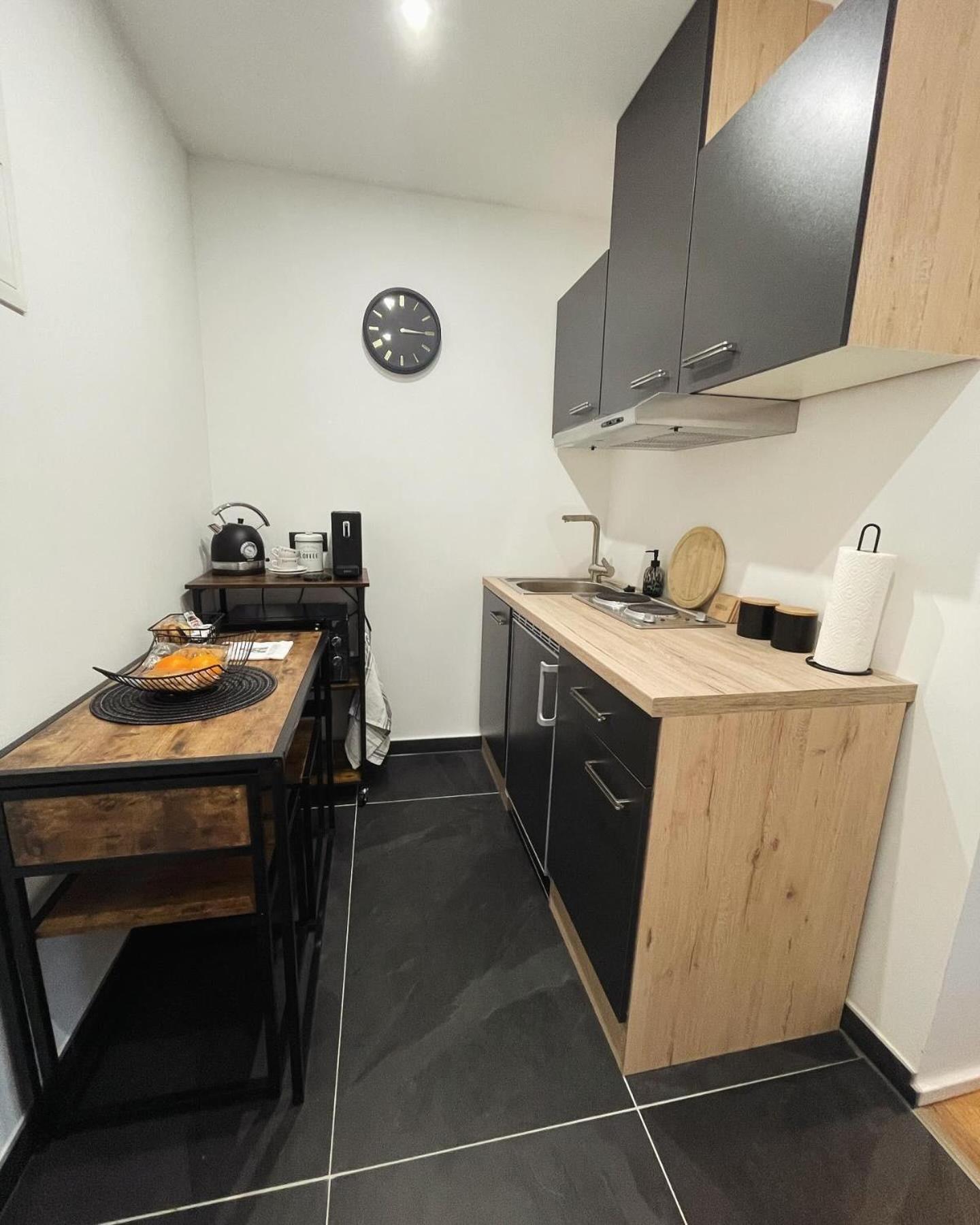 Appartement Leo 蒂罗尔-泽费尔德 外观 照片